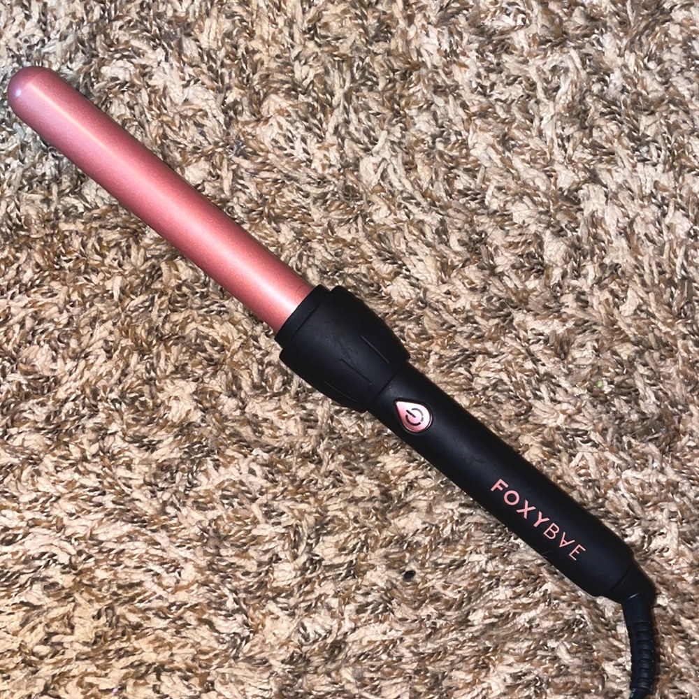 Foxybae curling wand
